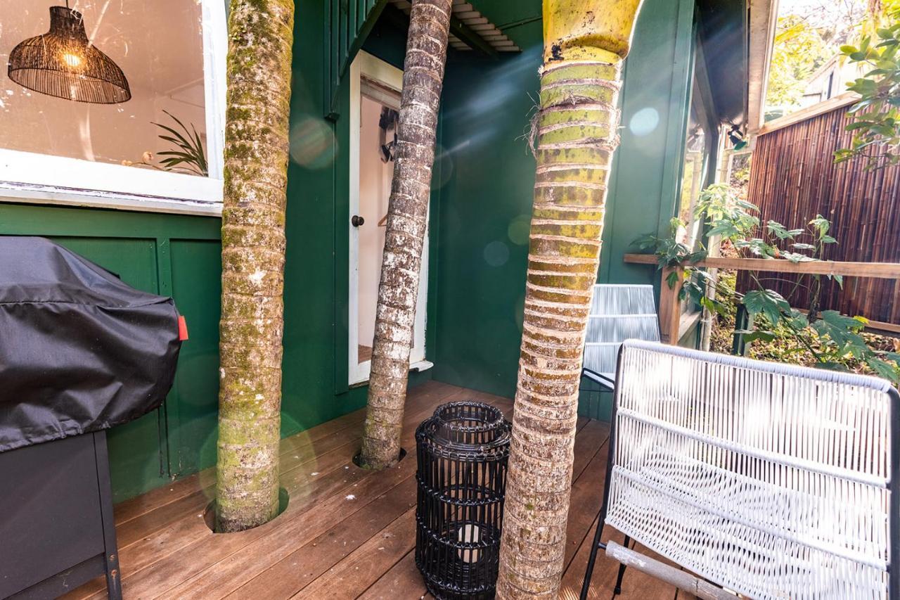 Boho Hill Waiheke Island Villa Palm Beach Bagian luar foto
